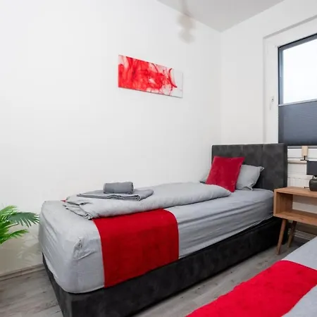 Livemore24 - 2 In 24-7 Check-in Apartment